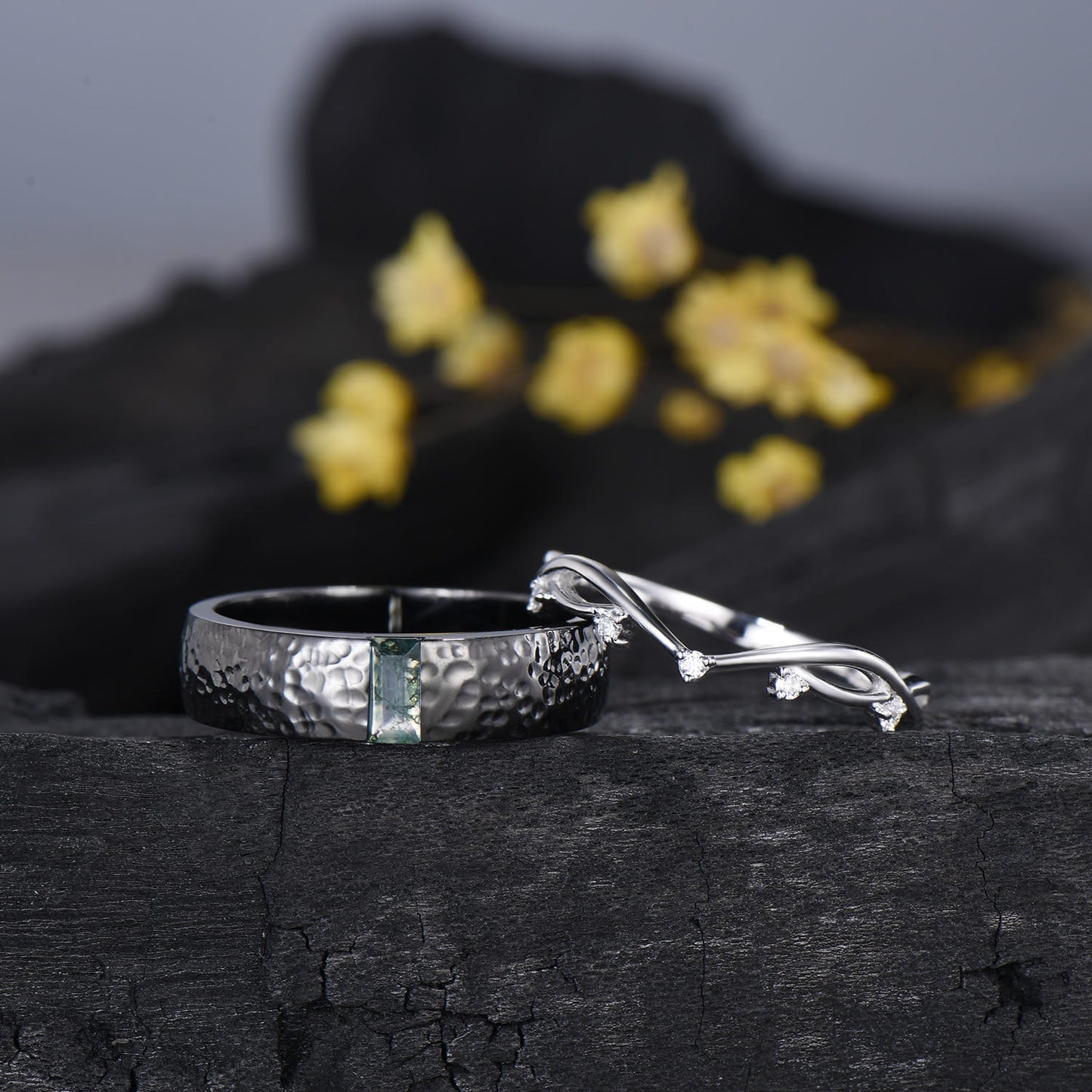 Couples Ring Set 5mm Moss Agate Hammer Men's Wedding Ring Moissanite Curved Band