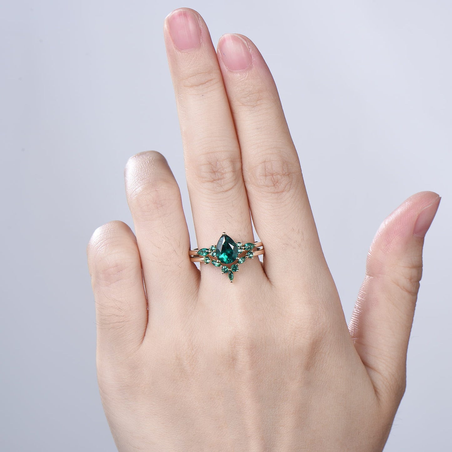 Vintage Pear Shaped Emerald Engagement Ring Set Retro Marquise Emerald Wedding Ring Set Art Deco Green Gemstone Anniversary Bridal Ring Set - PENFINE