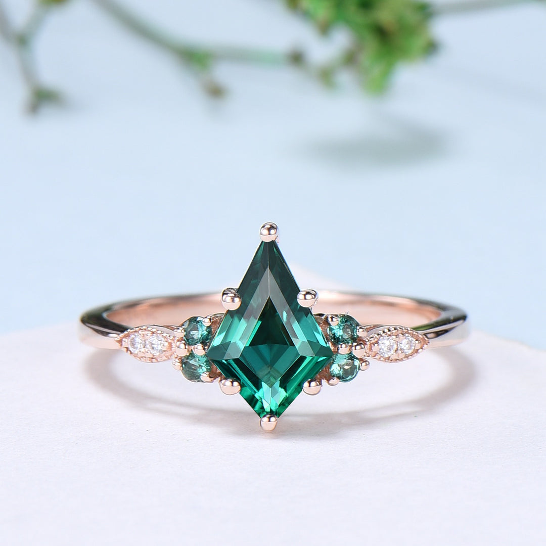 Vintage Kite Cut Emerald Ring For Women Silver Rose Gold Unique Lab Emerald Engagement Ring Art Deco Marquise Milgrain Wedding Ring Set - PENFINE