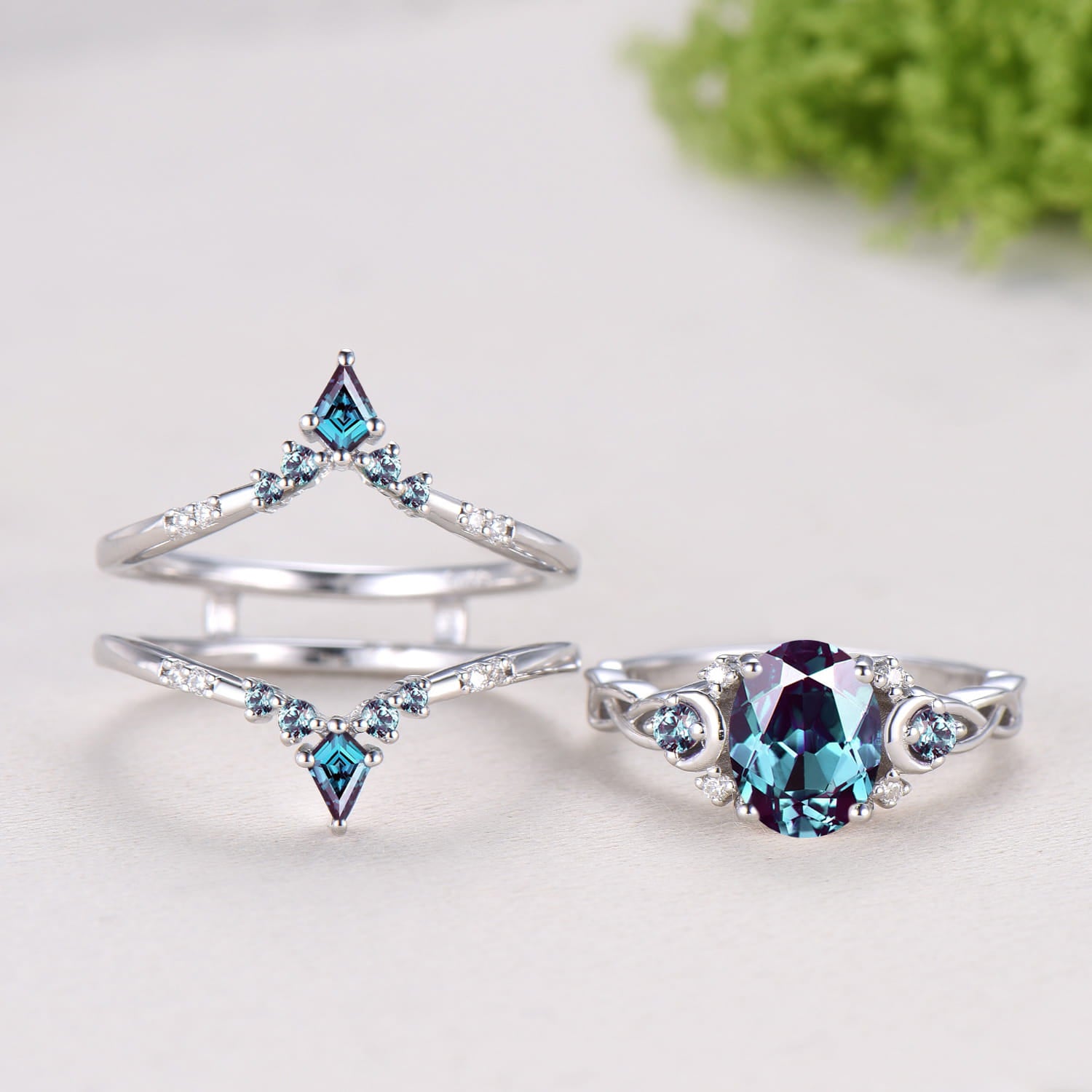 1.5CT Oval Alexandrite Engagement Ring Set Celtic Love Enhancer Band