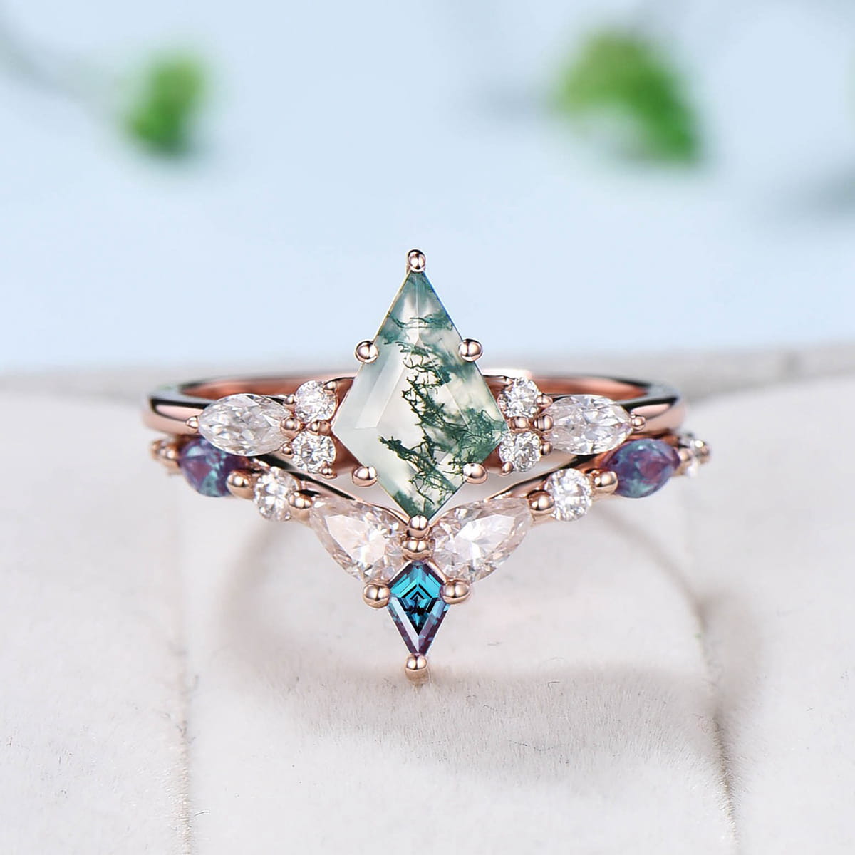 Vintage moss agate ring rose gold unique Kite cut aquatic agate engagement ring cluster alexandrite moissanite gold bridal wedding ring set - PENFINE