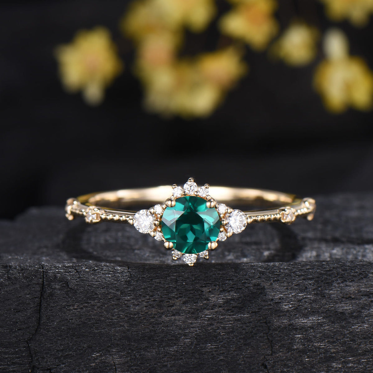 Vintage Round 0.5CT Emerald Engagement Ring, Art Deco Milgrain Band
