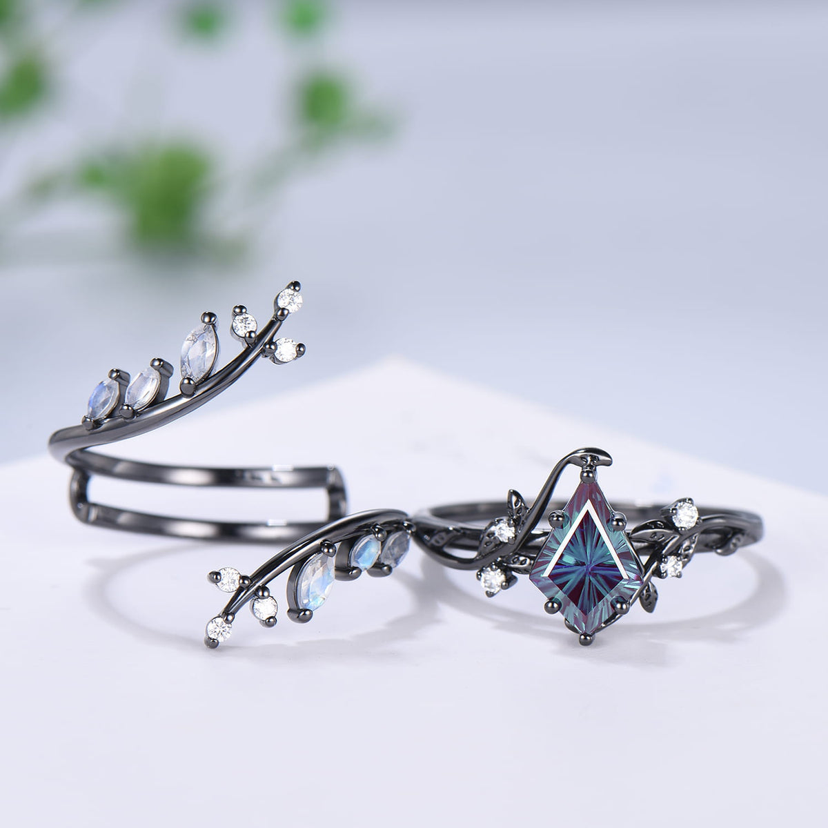 Gothic Black Gold 1.5CT Kite Cut Starburst Alexandrite Moonstone Engagement Ring Set