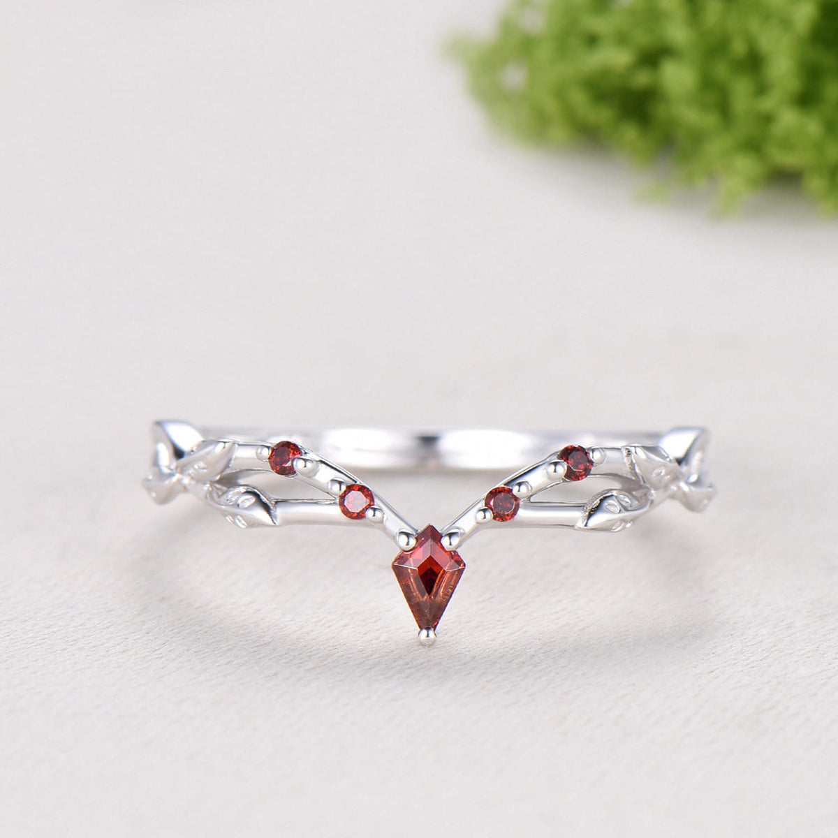 Vintage Curved Garnet Wedding Band Split Shank Promise Ring Leaf Vine January Birthstone Stackable Matching Band Evil Eye Wedding Ring Women