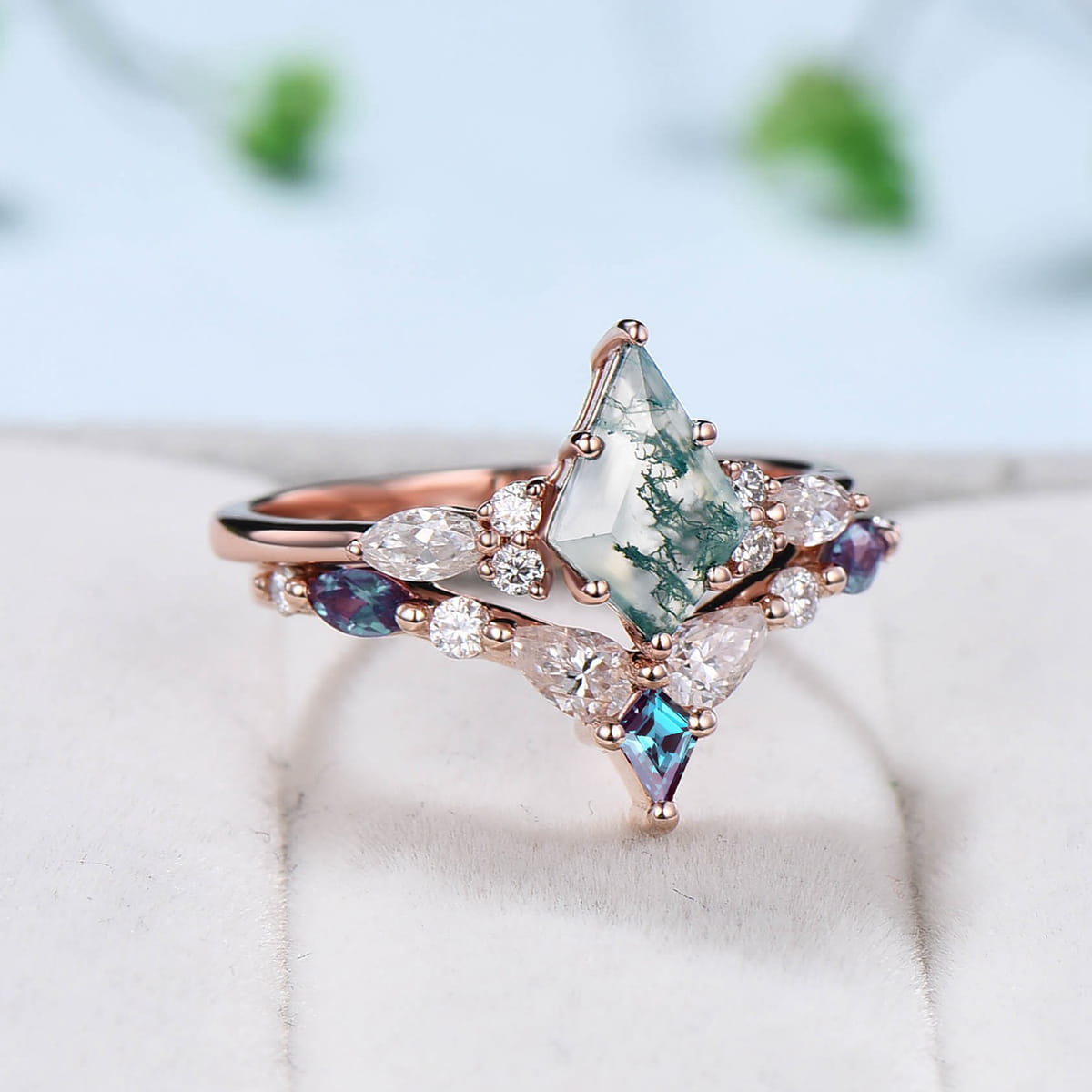 Vintage moss agate ring rose gold unique Kite cut aquatic agate engagement ring cluster alexandrite moissanite gold bridal wedding ring set - PENFINE