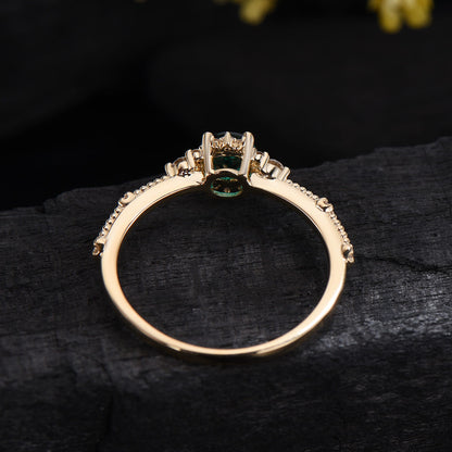 Vintage Round 0.5CT Emerald Engagement Ring, Art Deco Milgrain Band