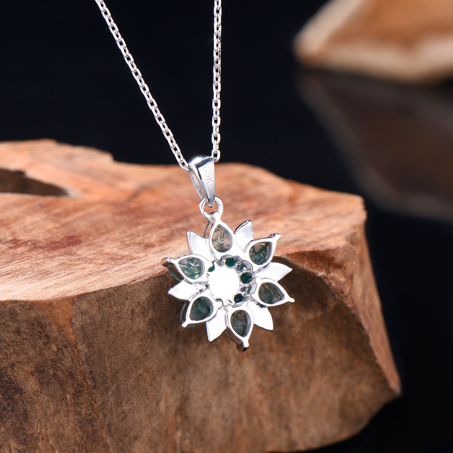 Unique Sunflower Moss Agate Necklace Elegant Natural Inspired Agate Emerald Necklace Double Halo Floral Pendant Leaf Vine Anniversary Gift