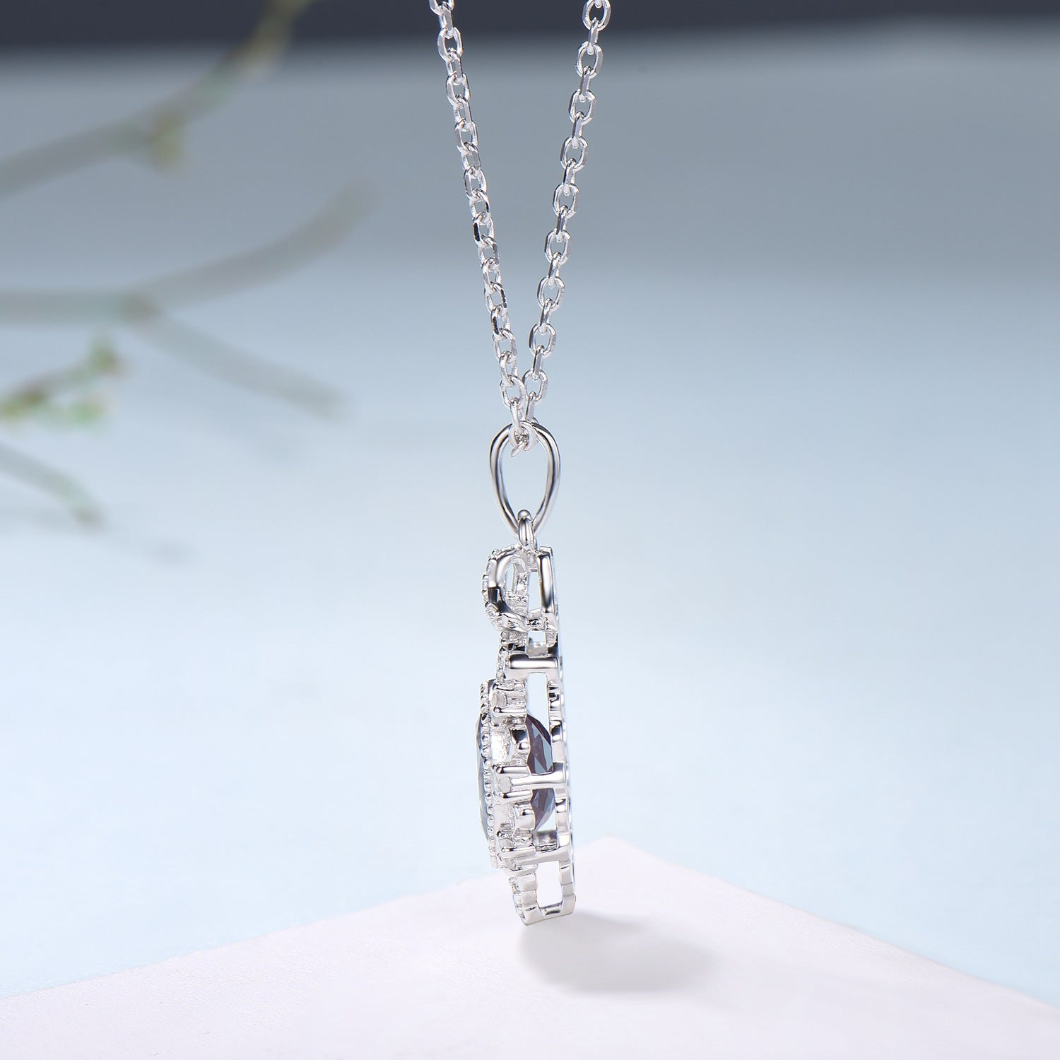 Vintage Alexandrite Moonstone Pendant Necklace Unique Retro Alexandrite Necklace Floral Flower Pendant June Birthstone Anniversary gift - PENFINE