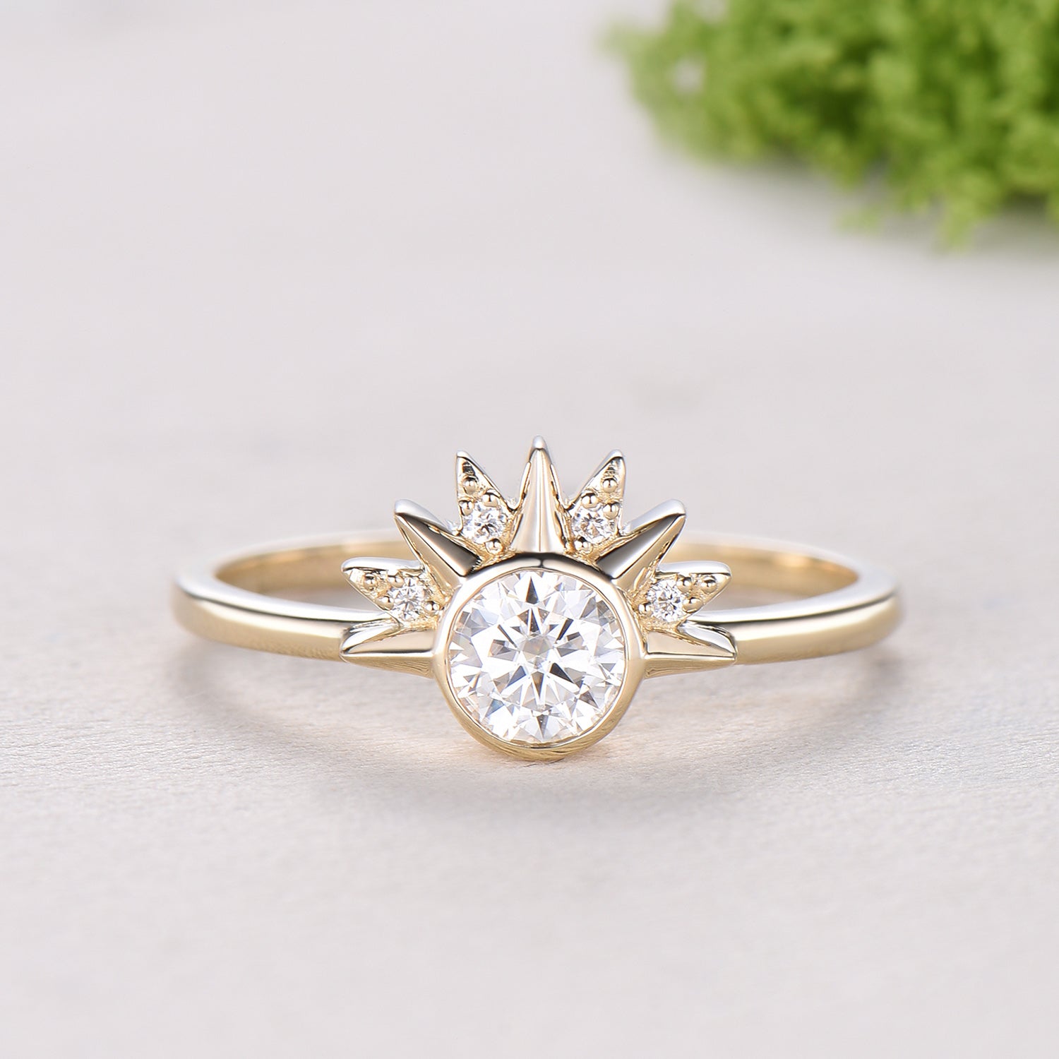 Unique 0.5 Carat Moissanite Ring Crescent Moon Moissanite Engagement Ring Set Sun And Moon Wedding Ring Art Deco Star Bridal Ring Set Women