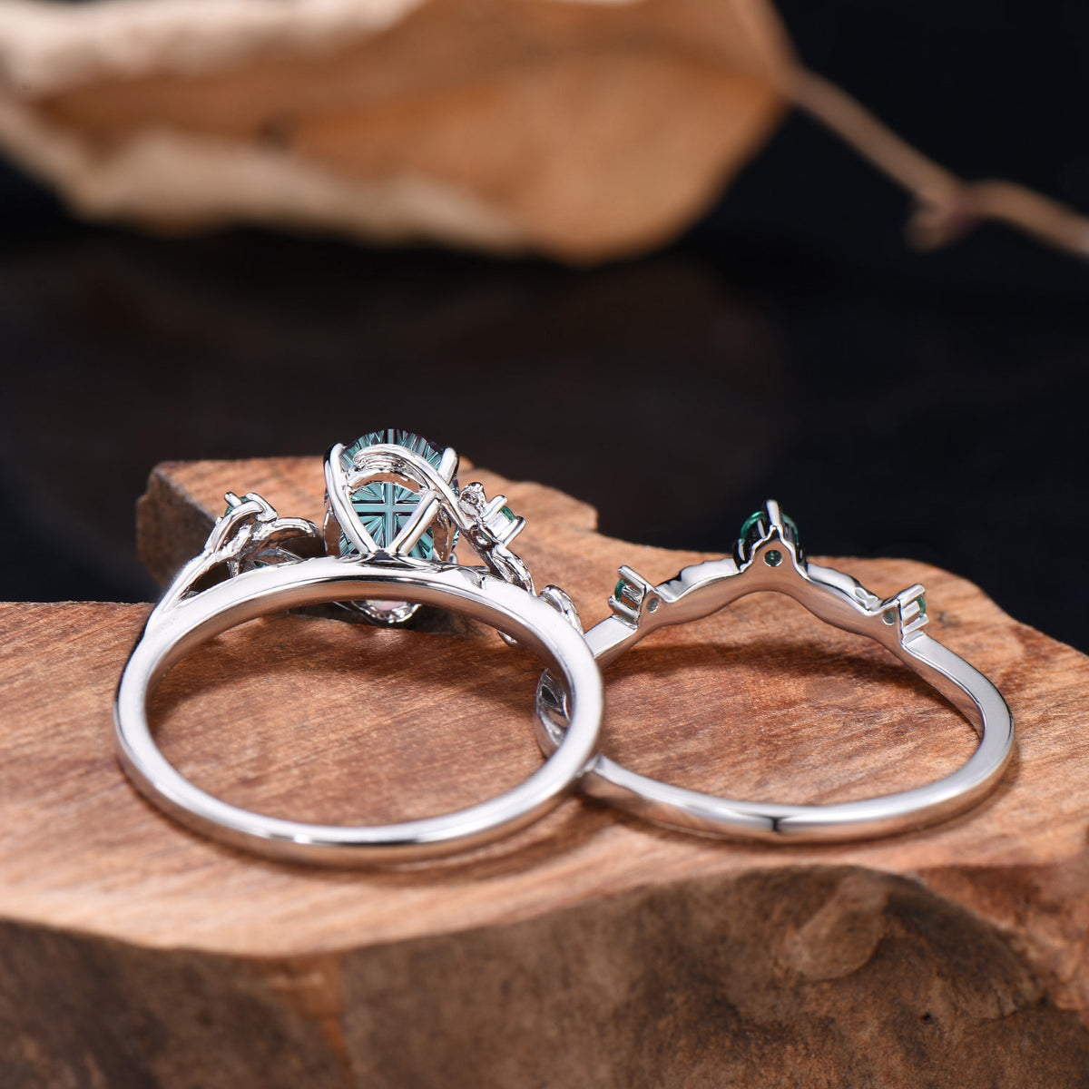 Nature Inspired Ring Set Fantasy Cut Color-change Alexandrite Leaf Wedding Ring Emerald Matching Band