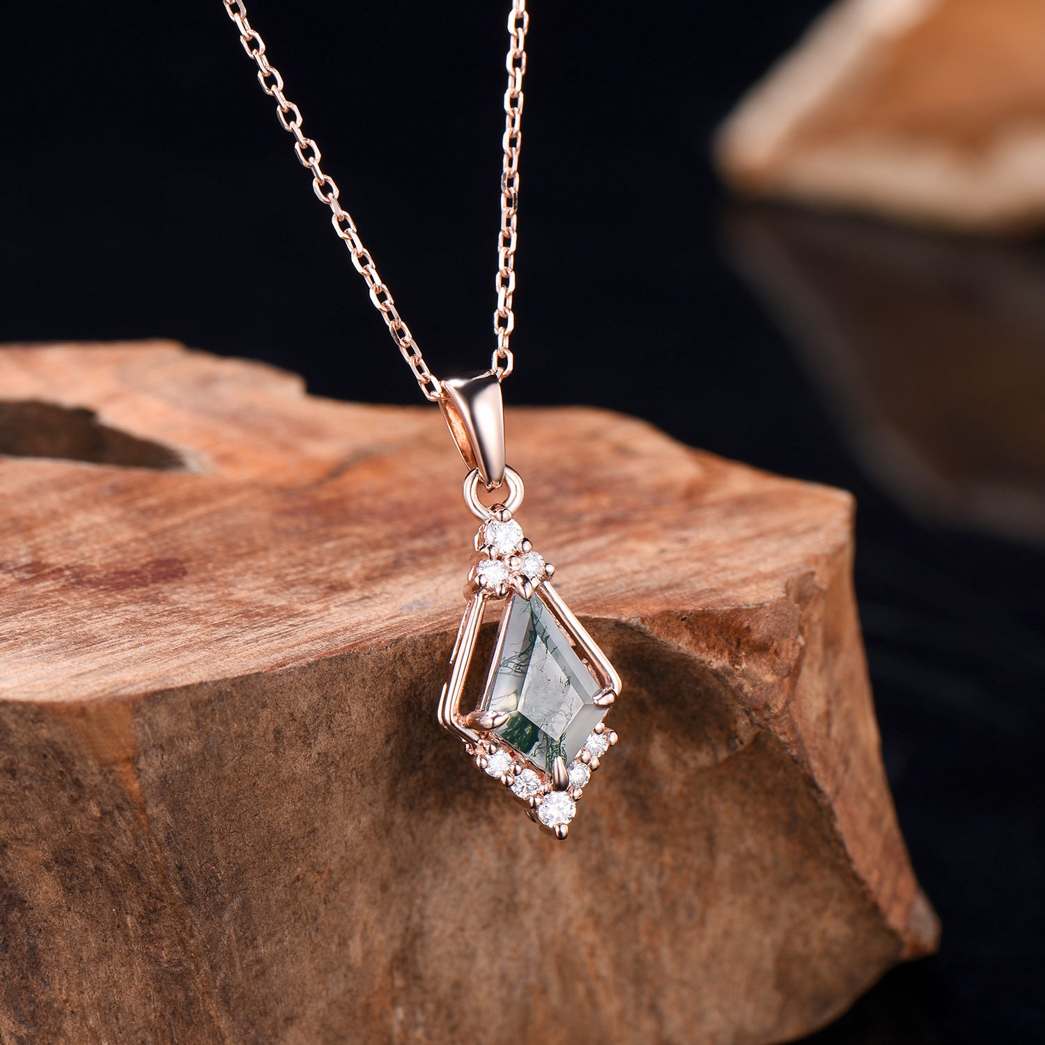 Vintage 1CT Kite Cut Moss Agate Necklace Silver White Gold Green Agate Diamond Pendant Necklace Anniversary Gift for Women