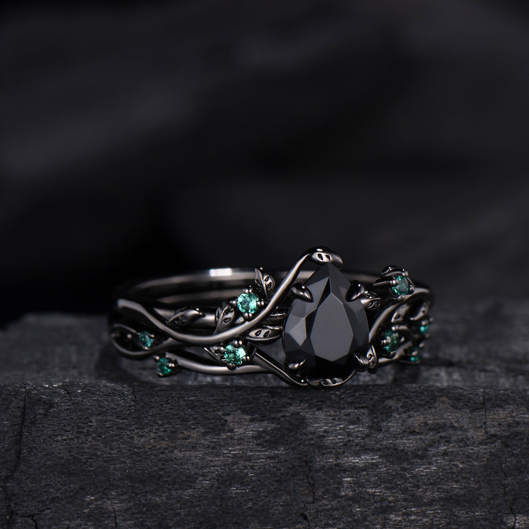 Pear shaped natural black onyx engagement ring set leaf design emerald gothic wedding set twig vine nature inspired emerald 2pcs bridal set