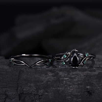 Pear shaped natural black onyx engagement ring set leaf design emerald gothic wedding set twig vine nature inspired emerald 2pcs bridal set