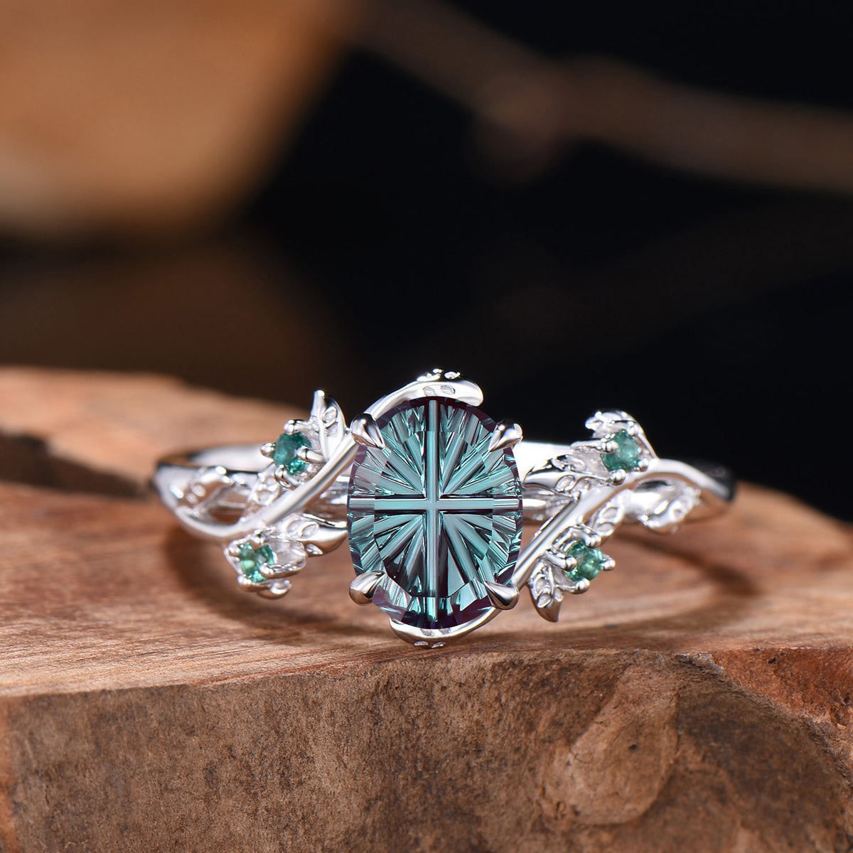 Nature Inspired Ring Set Fantasy Cut Color-change Alexandrite Leaf Wedding Ring Emerald Matching Band