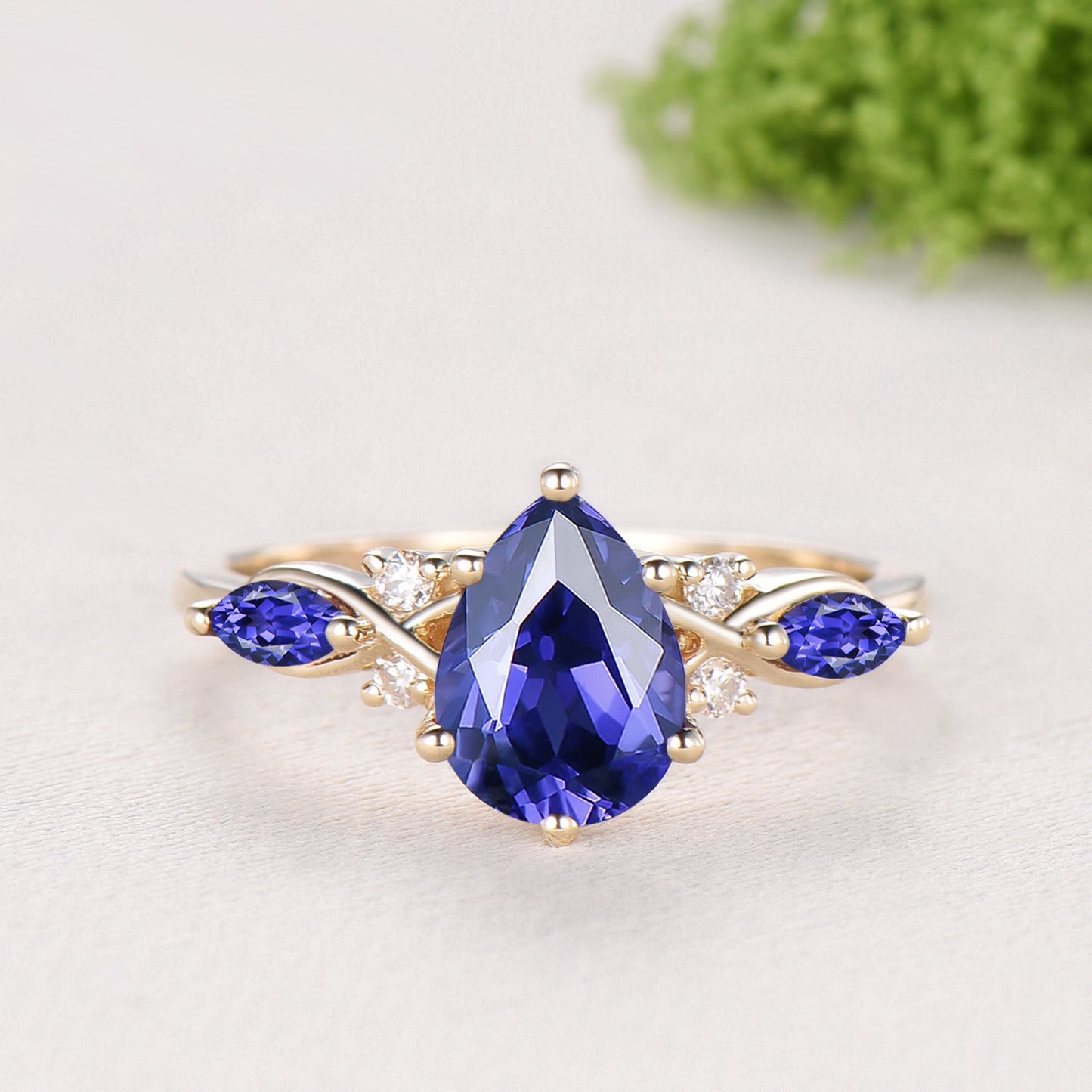 Pear Cut Natural Tanzanite Engagement Ring Diamond Curved Band Yellow Gold Bridal Set