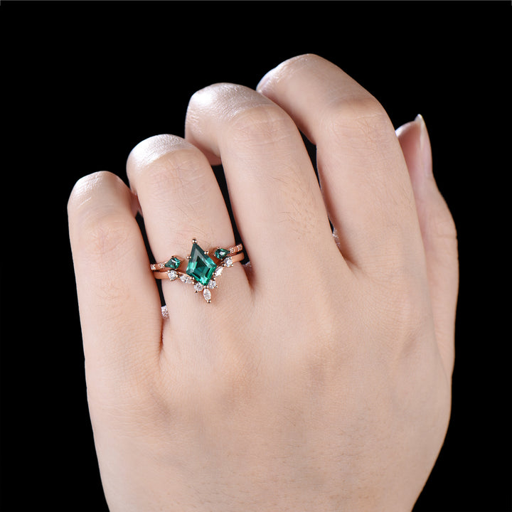 Art Deco Kite Cut Emerald Wedding Ring Set, May Birthstone 14K Rose Gold Engagement Ring, Unique Promise Promise Ring For Women
