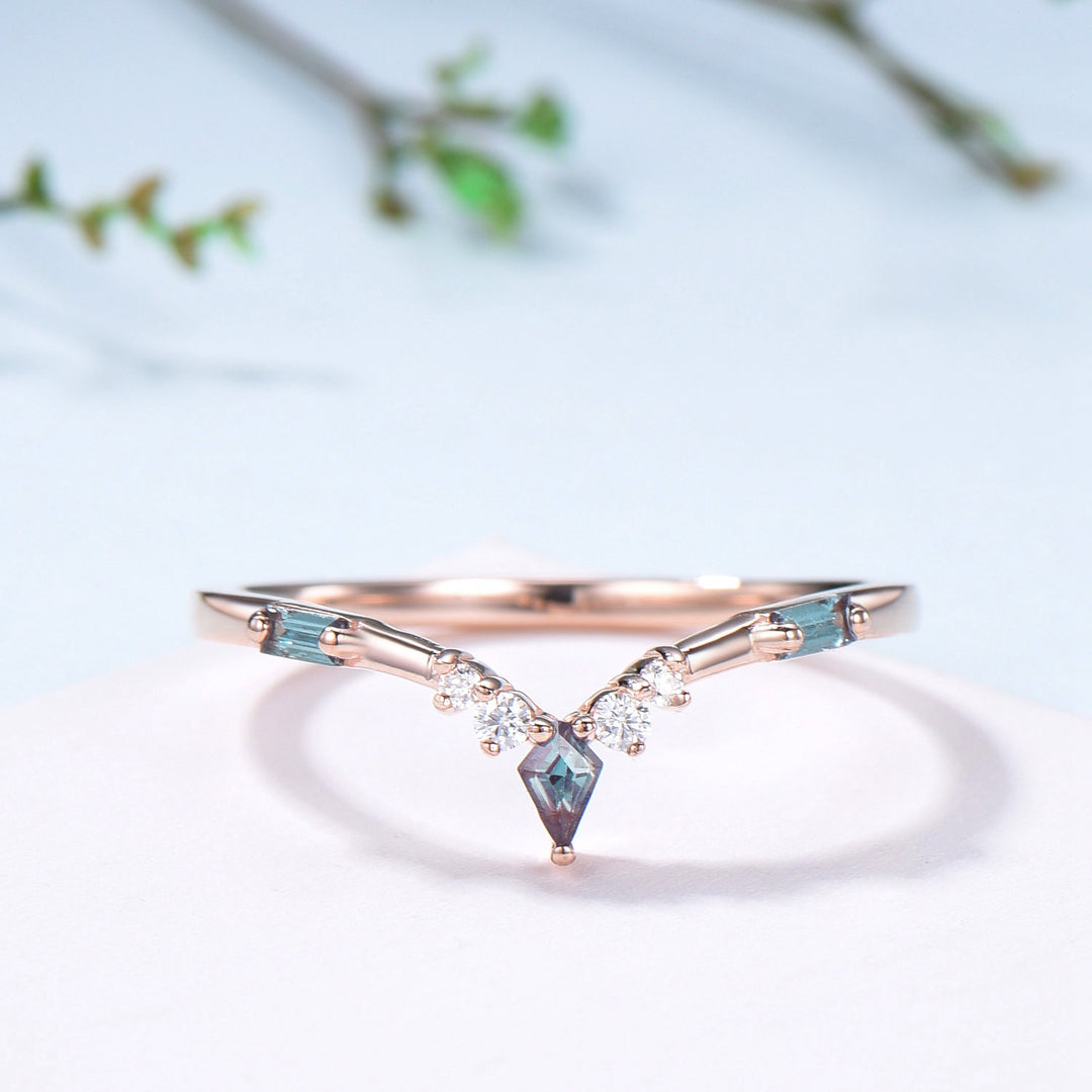 Curved Kite and Baguette Cut Alexandrite Wedding Band, Rose Gold Cluster Moissanite Ring - PENFINE