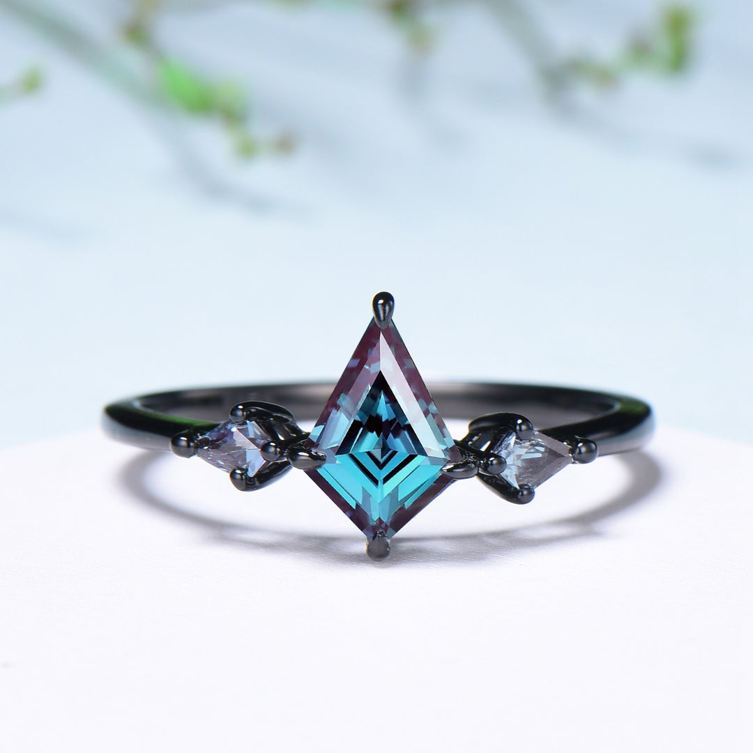 Dainty Black Gold Kite Cut Alexandrite Engagement Ring Minimalist Three Stone Dainty Wedding Ring Unique Handmade Proposal Gifts for Women - PENFINE