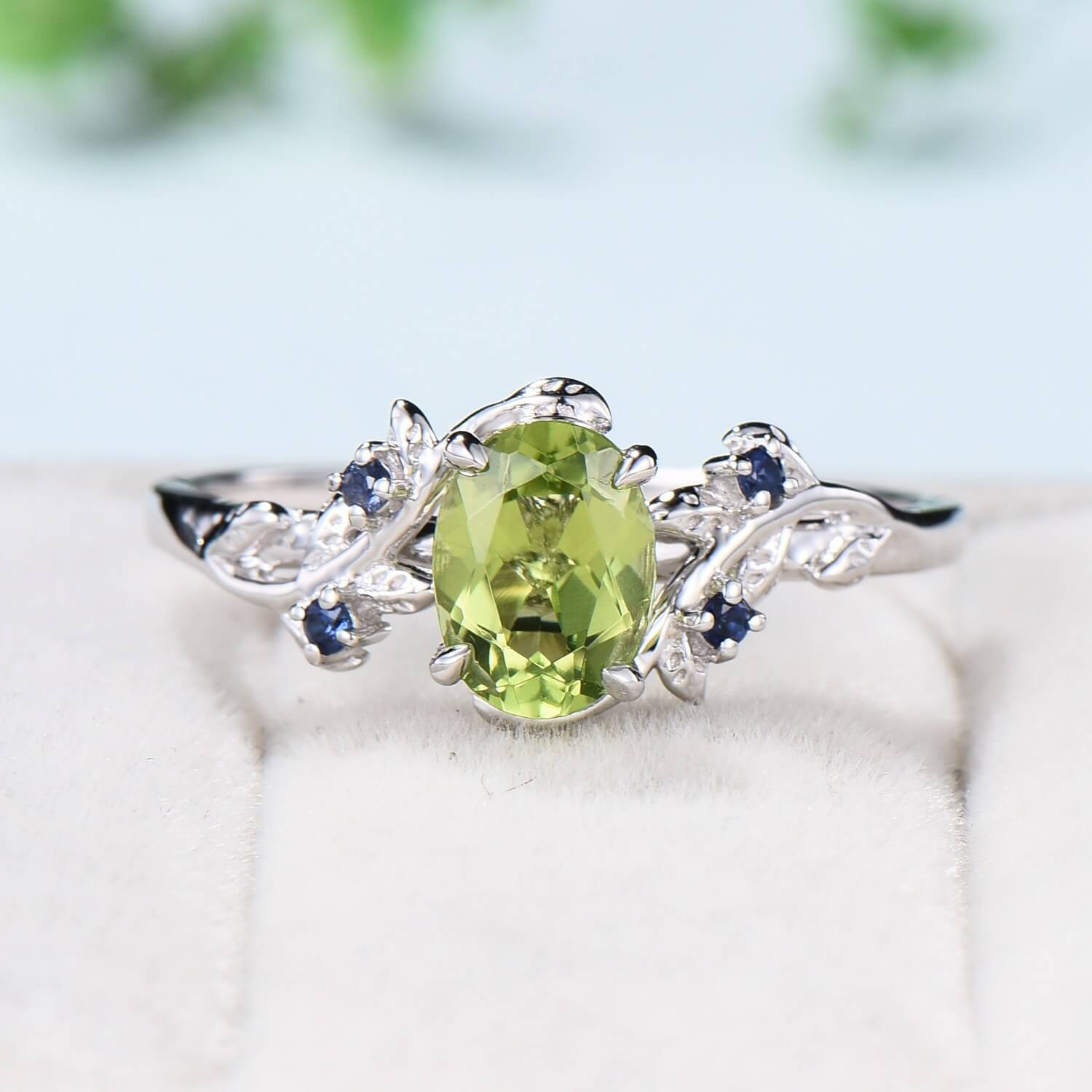 August birthstone deals promise rings