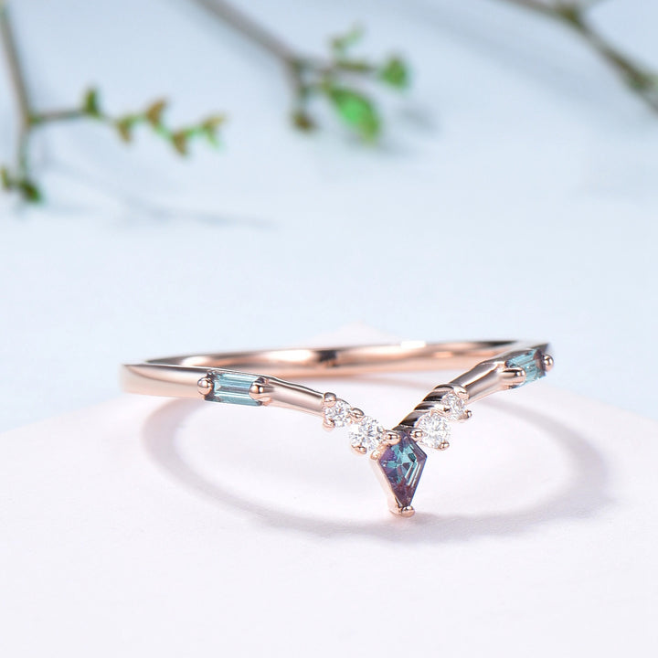 Curved Kite and Baguette Cut Alexandrite Wedding Band, Rose Gold Cluster Moissanite Ring - PENFINE