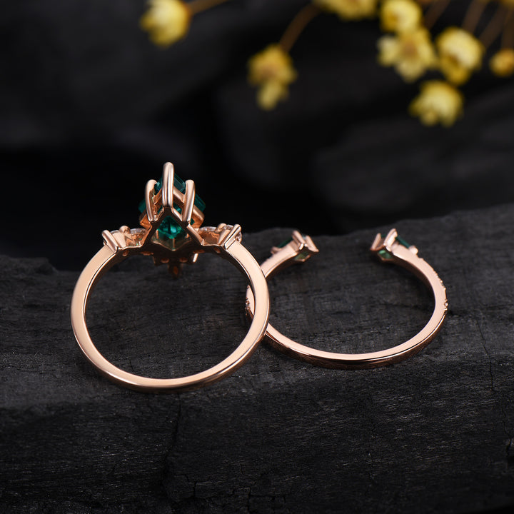Art Deco Kite Cut Emerald Wedding Ring Set, May Birthstone 14K Rose Gold Engagement Ring, Unique Promise Promise Ring For Women