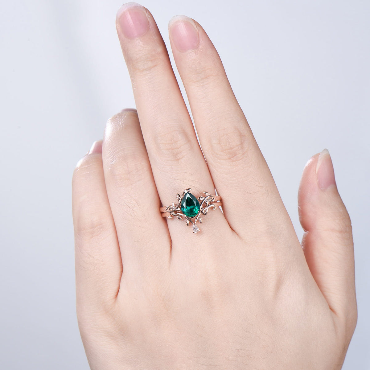 1.25CT Pear Emerald Wedding Ring Set - Nature Inspired Leaf Vine Solitaire Band
