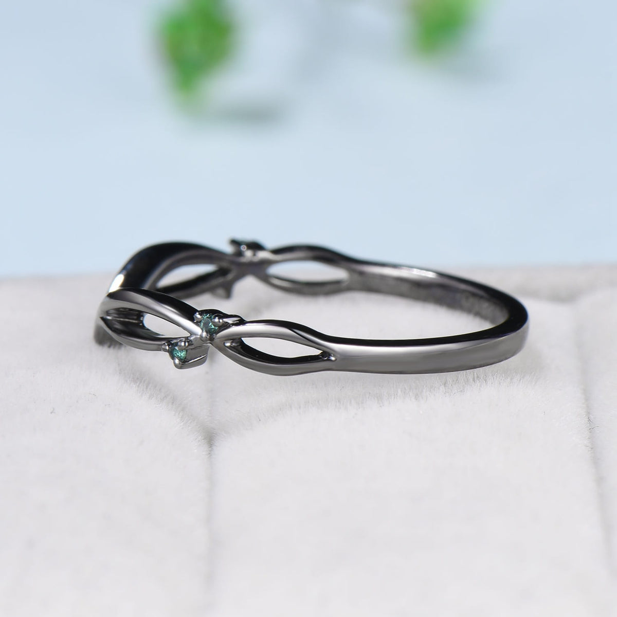 Emerald Wedding Band Curved Art Deco Stacking Wedding Ring Anniversary Ring For Women Stackable Band Evil Eye Emerald Promise Ring For Her