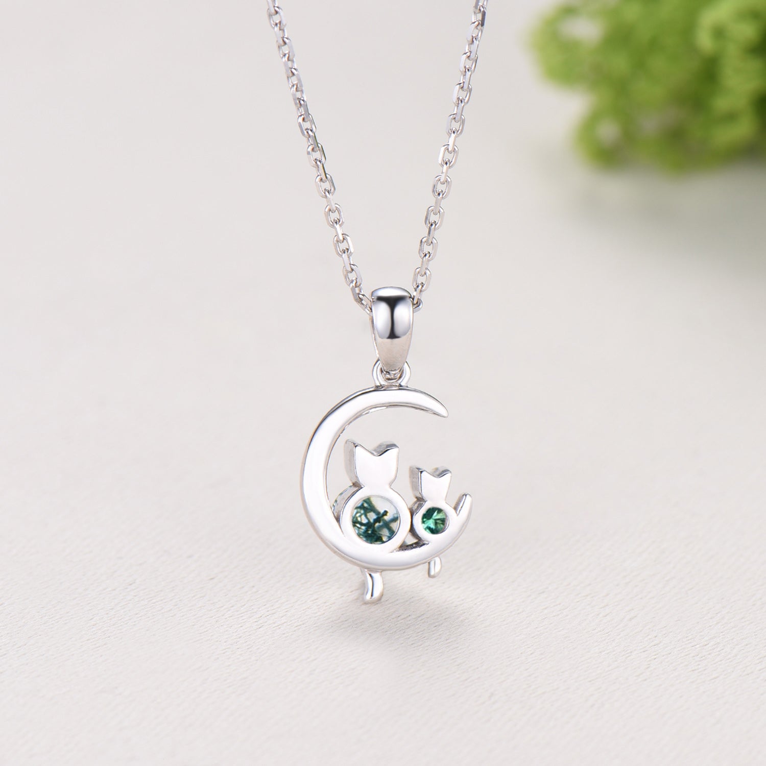 Dainty cat moss agate necklace silver white gold moon family green emerald pendant personalized Fine Jewelry