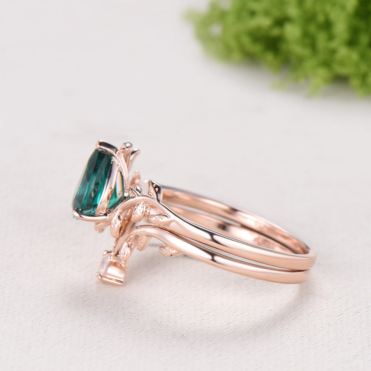 1.25CT Pear Emerald Wedding Ring Set - Nature Inspired Leaf Vine Solitaire Band