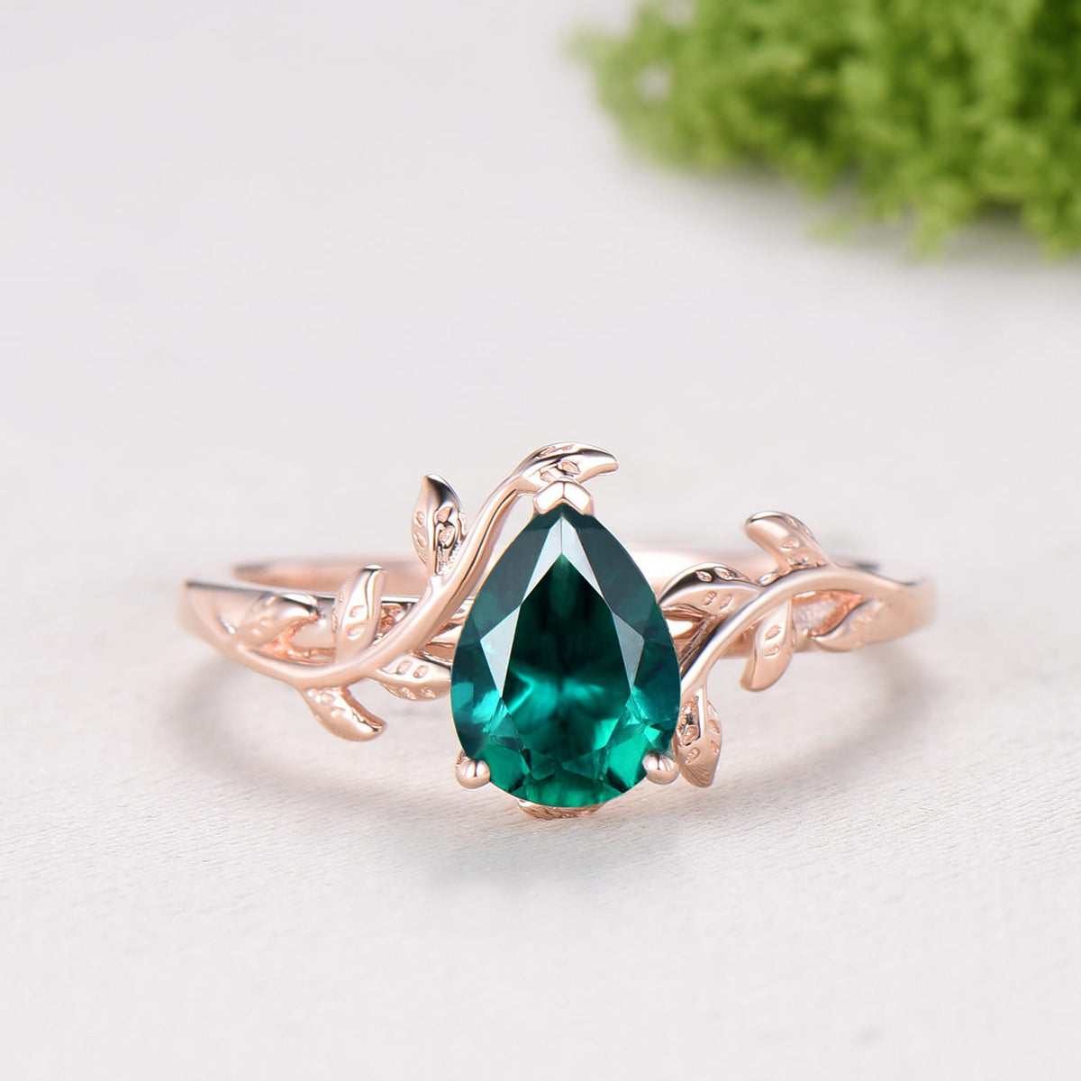 1.25CT Pear Emerald Wedding Ring Set - Nature Inspired Leaf Vine Solitaire Band