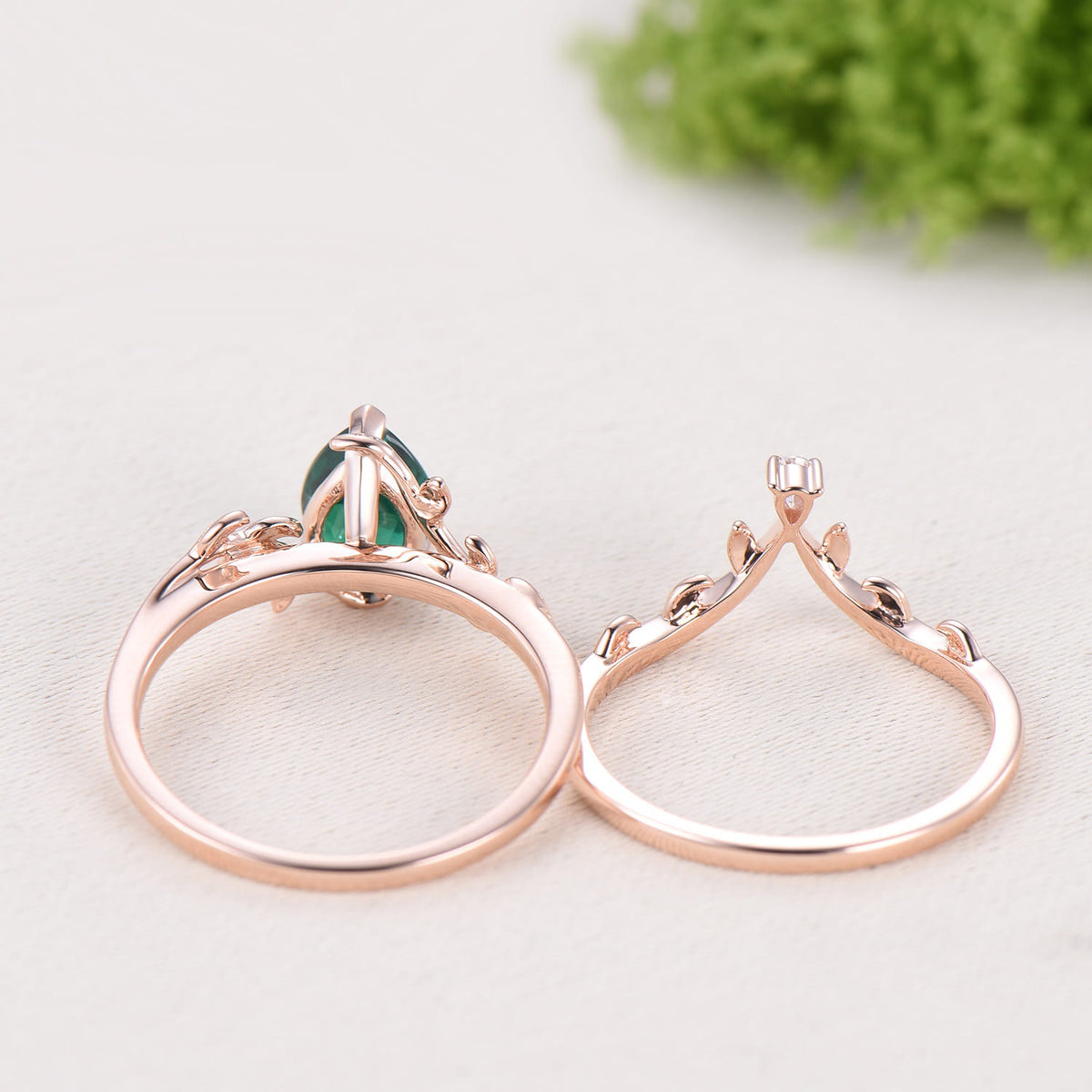 1.25CT Pear Emerald Wedding Ring Set - Nature Inspired Leaf Vine Solitaire Band