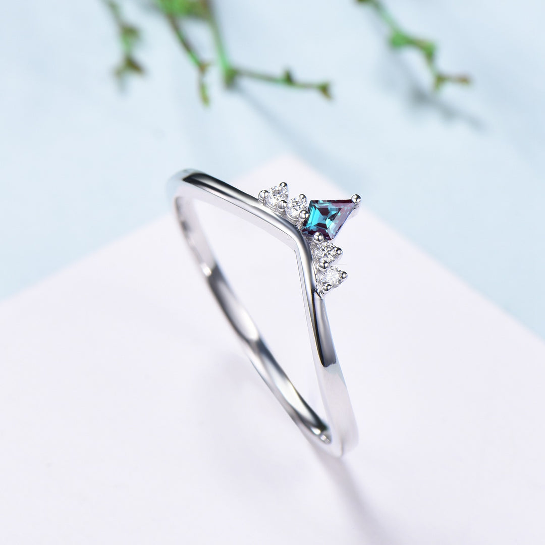 Dainty Curved Alexandrite Wedding Ring Women Kite Alexandrite Stacking Band Moissanite  Anniversary Ring Art Deco June Promise Ring For Her - PENFINE