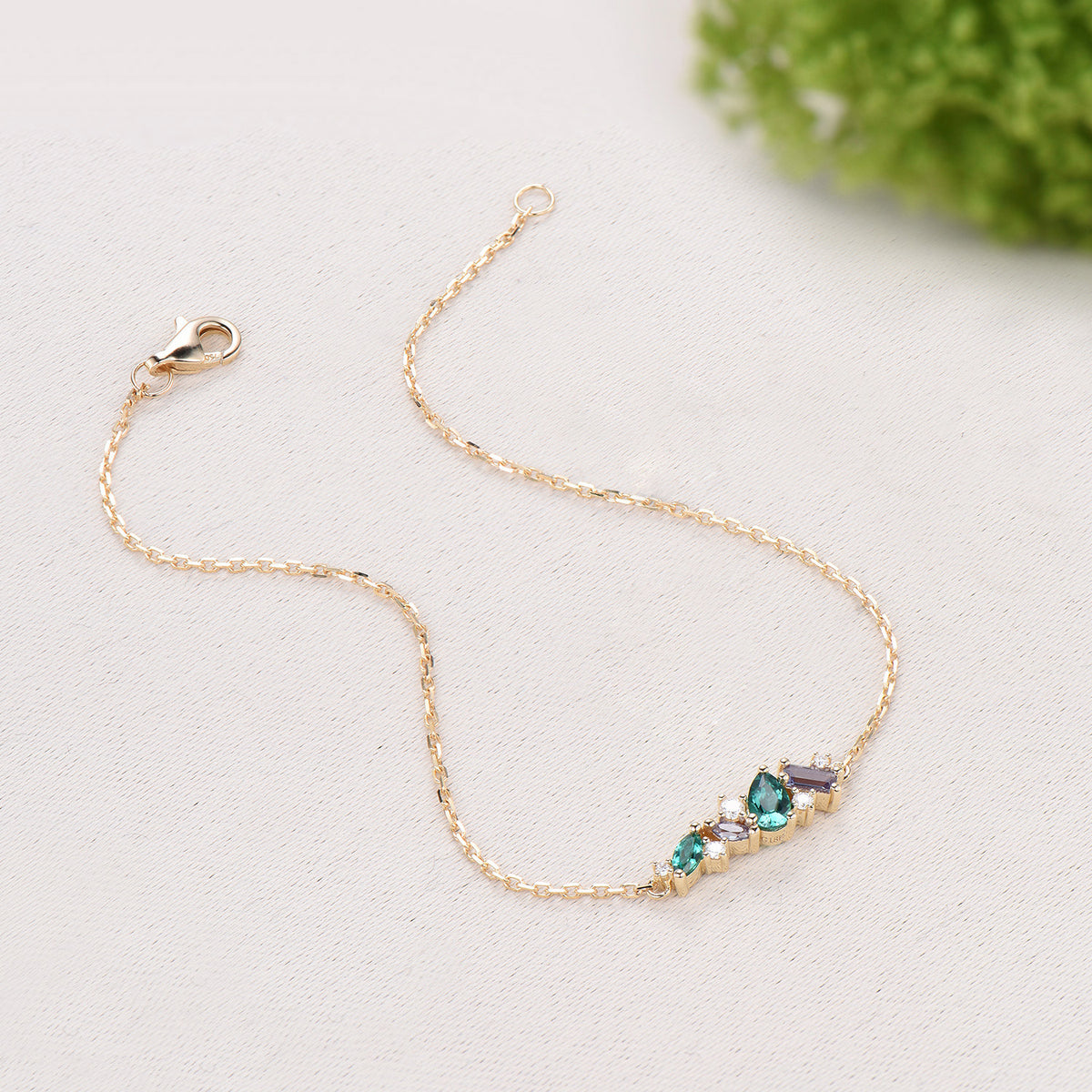 Elegant Pear Shaped Emerald Bracelet Multi-Stone Baguette Alexandrite Moissanite Lobster Claw Bracelet Silver Gold Art Deco Anniversary Gift