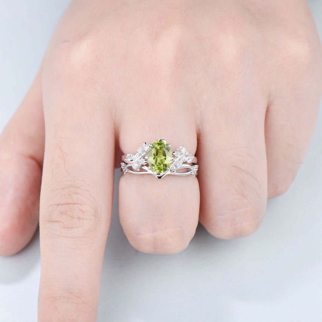 Nature inspired peridot wedding ring set Leaf peridot diamond twig engagement ring set - PENFINE