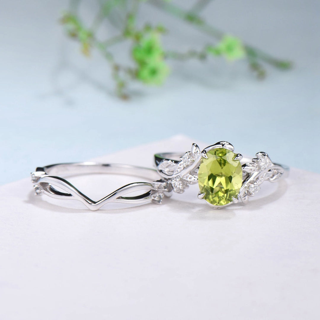 Nature inspired peridot wedding ring set Leaf peridot diamond twig engagement ring set - PENFINE