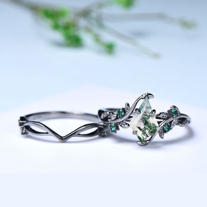 Unique black gold moss agate ring set Nature Inspired kite cut green agate engagement ring cluster emerald eye wedding ring set for women - PENFINE