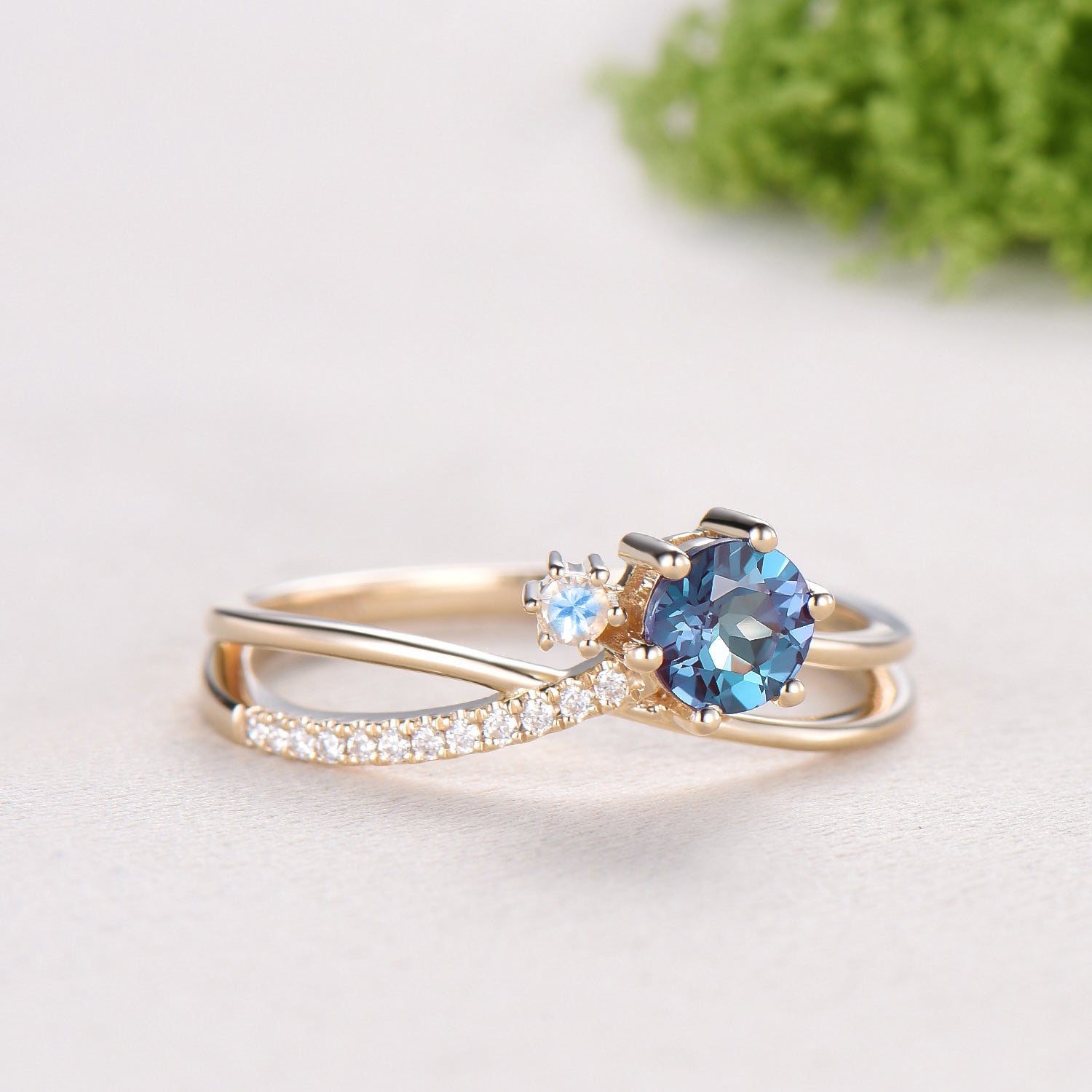 5mm Dainty round alexandrite ring Unique moonstone alexandrite engagement ring split shank Delicate June birthstone wedding ring for women