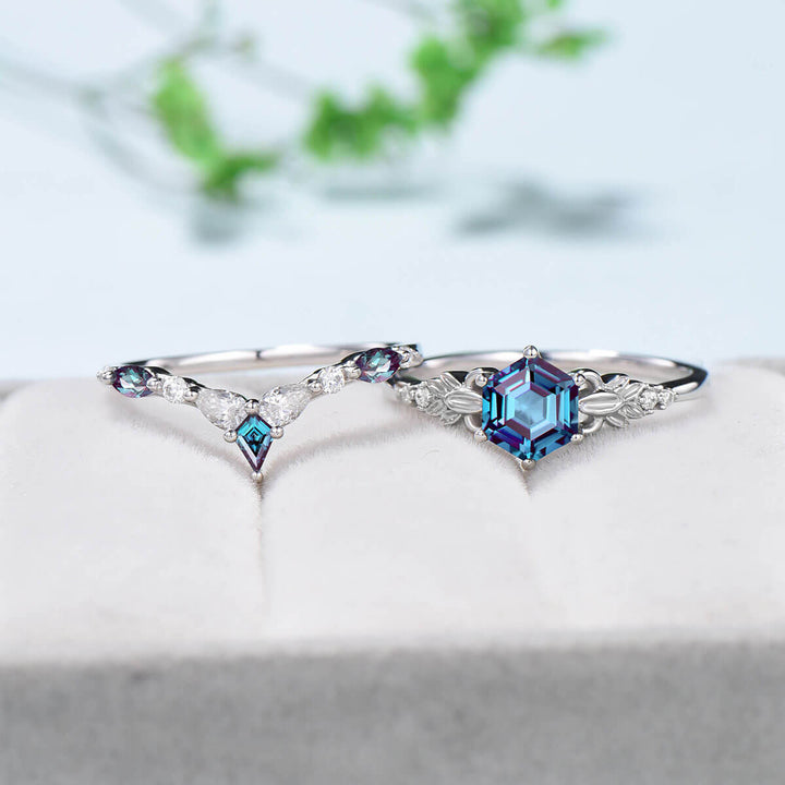 Nature Inspired Alexandrite Ring Vintage Unique Color Change Leaf Engagement Ring Art Deco Floral Flower Moissanite Wedding Set For Women - PENFINE