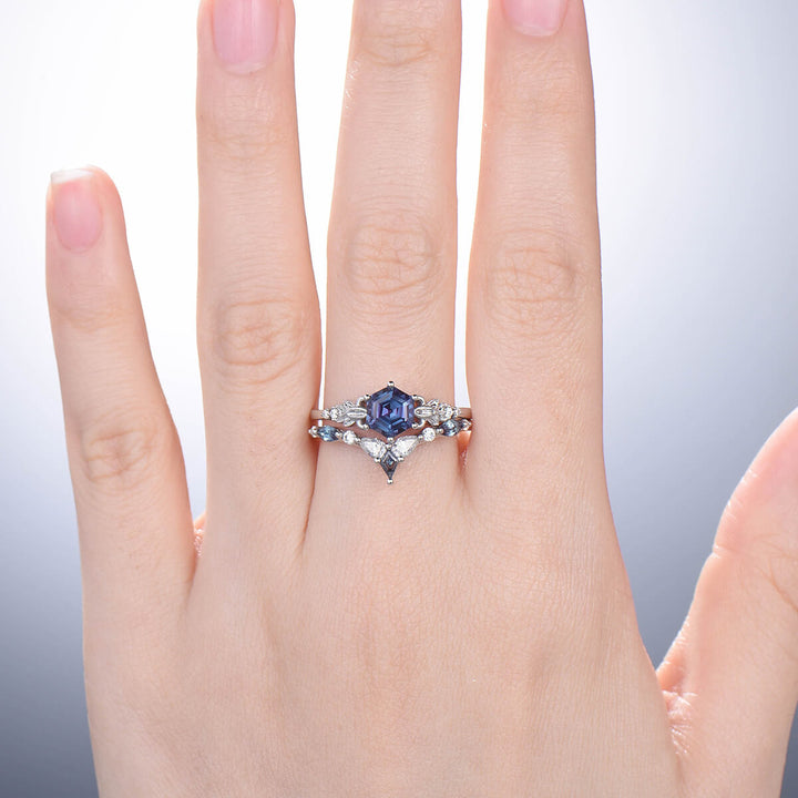 Nature Inspired Alexandrite Ring Vintage Unique Color Change Leaf Engagement Ring Art Deco Floral Flower Moissanite Wedding Set For Women - PENFINE