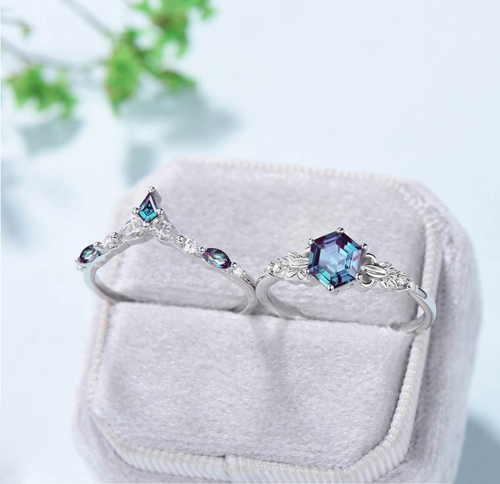 Nature Inspired Alexandrite Ring Vintage Unique Color Change Leaf Engagement Ring Art Deco Floral Flower Moissanite Wedding Set For Women - PENFINE