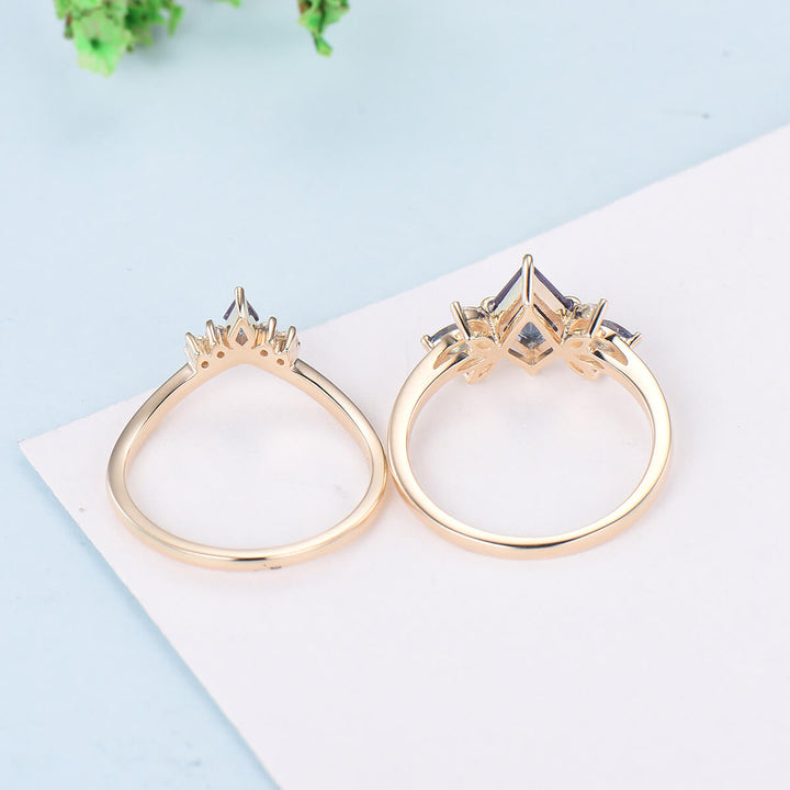 Vintage Alexandrite Engagement Ring Set Kite Cut Cluster marquise alexandrite wedding ring set Retro color change stone stacking bridal set - PENFINE