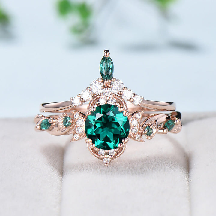 Vintage Emerald Engagement Ring Set Unique Leaves Nature Inspired Emerald Wedding Ring Set Art Deco Green Crystal Moissanite Bridal Ring Set - PENFINE