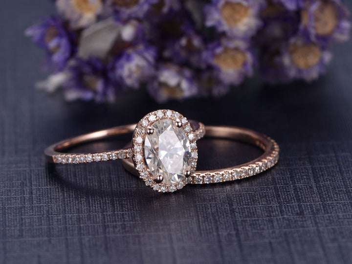 Vintage Art Deco Lab Grown Diamond Ring Set: Oval Halo, 14K Rose Gold - PENFINE
