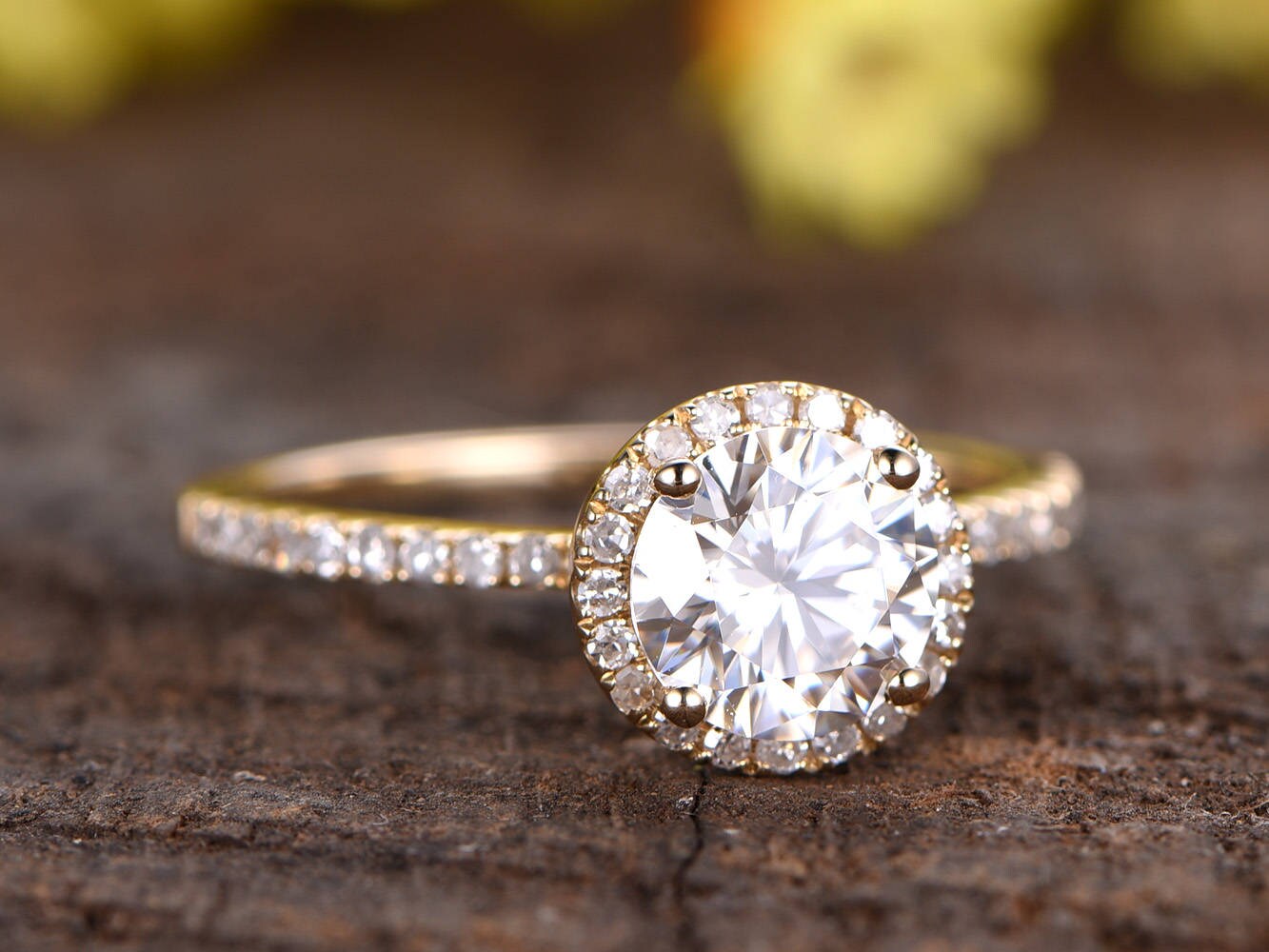 Vintage 14k Yellow Gold Lab Grown Diamond Halo Engagement Ring