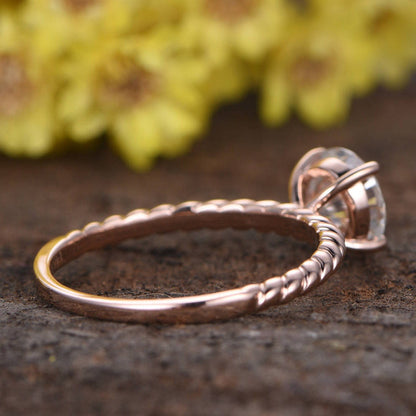 1.25ct IGI Certified Lab Grown Diamond Solitaire Ring: 14K Rose Gold Twisted Band
