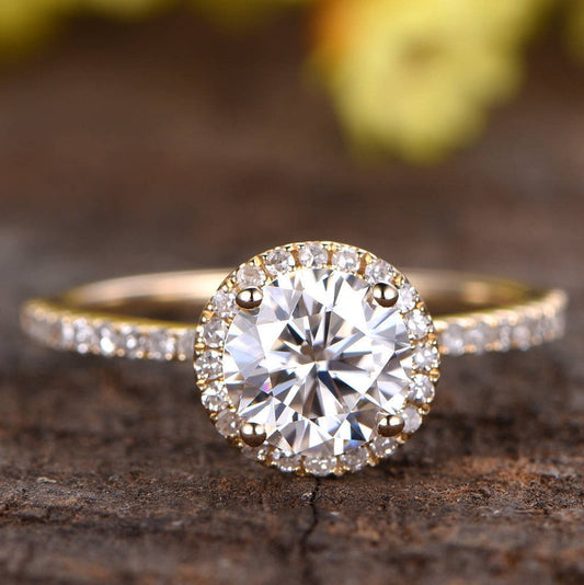 Vintage 14k Yellow Gold Lab Grown Diamond Halo Engagement Ring