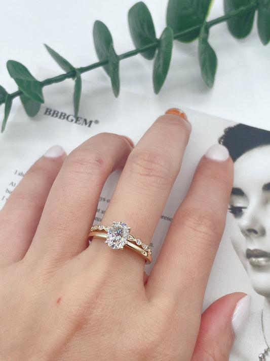Vintage 14K Gold Oval Grown Diamond Engagement Ring Set: Marquise Wedding Band