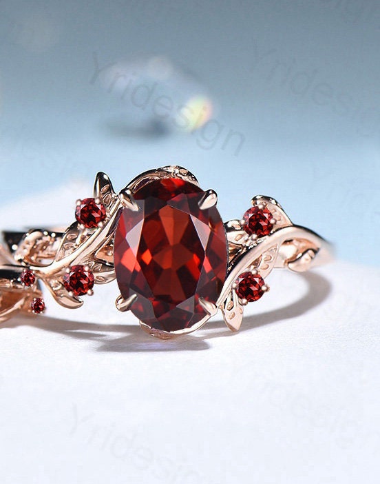 Nature Inspired black gold garnet ring set Unique garnet leaf engagement ring women cluster spinel January birthstone bridal ring set women - PENFINE