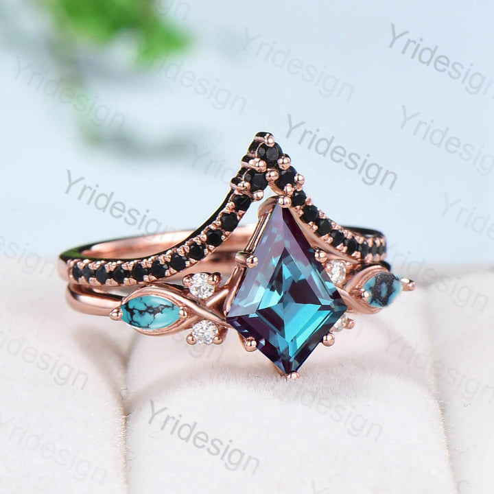 Kite Cut Alexandrite Engagement Ring Set, Rose Gold Twisted Wedding Band - PENFINE