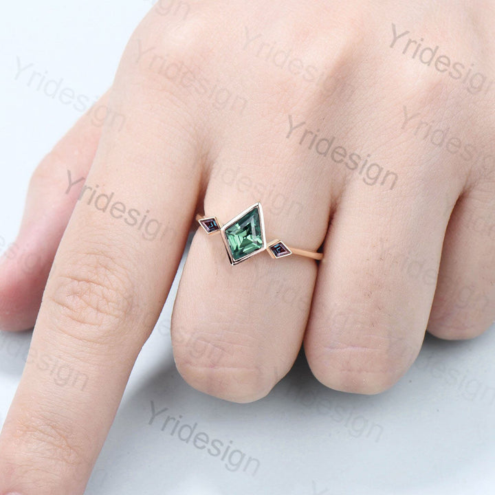 Vintage Kite Lab Green Sapphire Engagement Ring, Alexandrite Accents - PENFINE